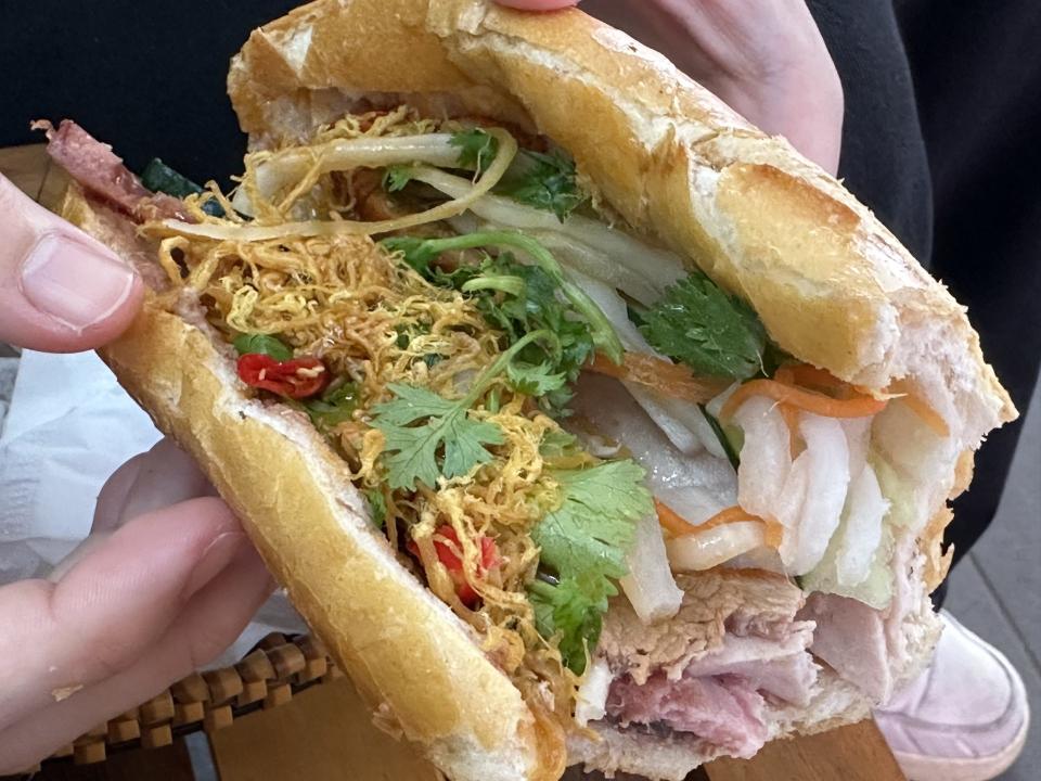 Hi Banh Mi 6