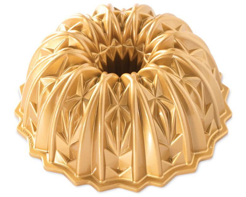 Cut Crystal Bundt Pan, Nordic Ware