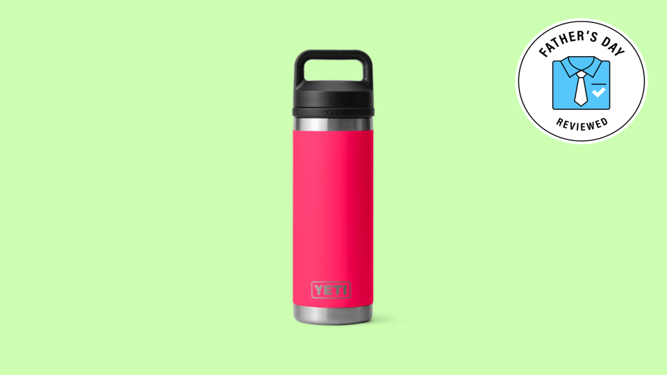 Father’s Day gifts for golf dads: YETI Rambler 36-Oz. Bottle.