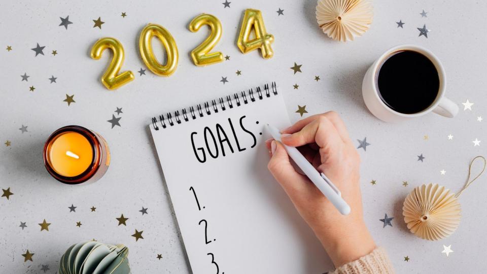 PHOTO: Writing goals for 2024 for New Year. (STOCK PHOTO/Getty Images)