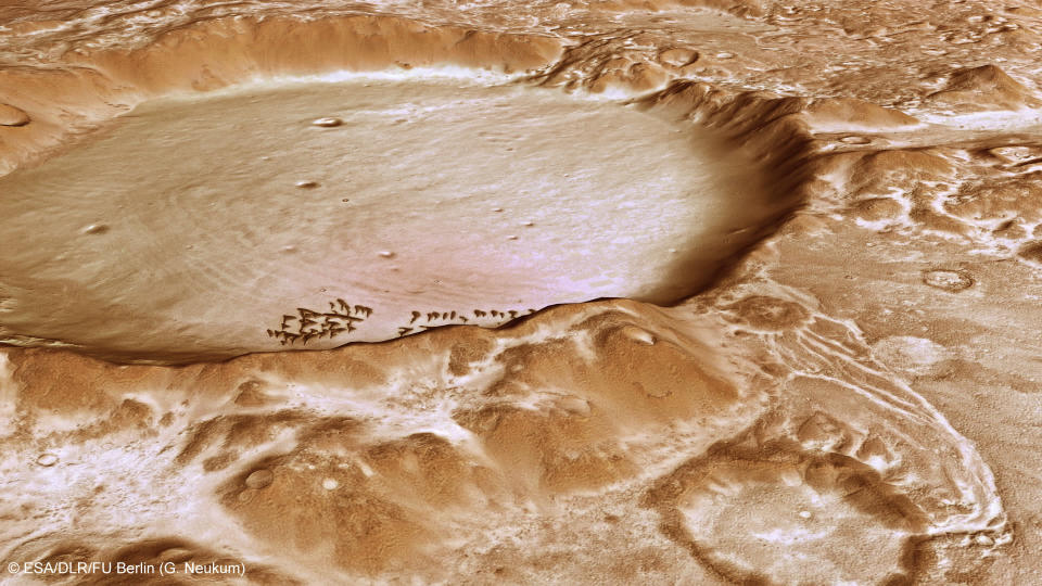 A 'winter wonderland' on Mars might be a little chilly even for Santa Claus (Image: ESA)