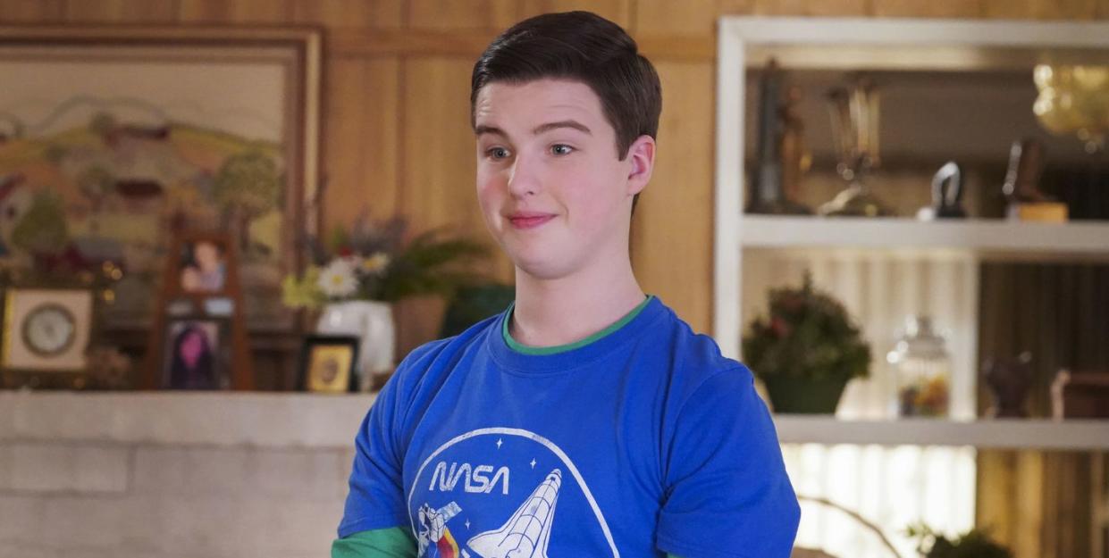 iain armitage in young sheldon season 6