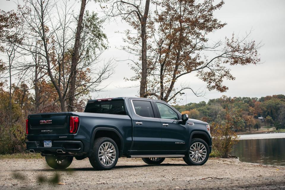 View 2019 GMC Sierra 1500 Photos