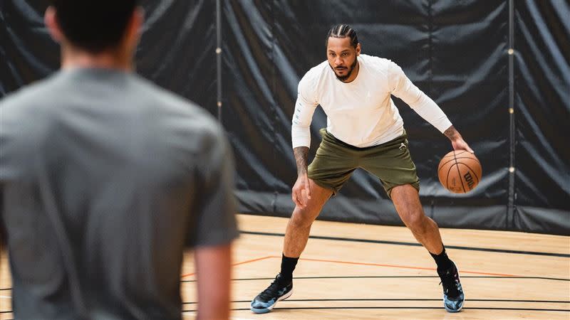 傳金塊有意簽回「甜瓜」安東尼（Carmelo Anthony）。（圖／翻攝自安東尼推特）