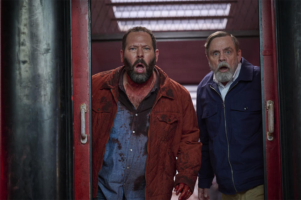 Bert Kreischer and Mark Hamill in THE MACHINE.