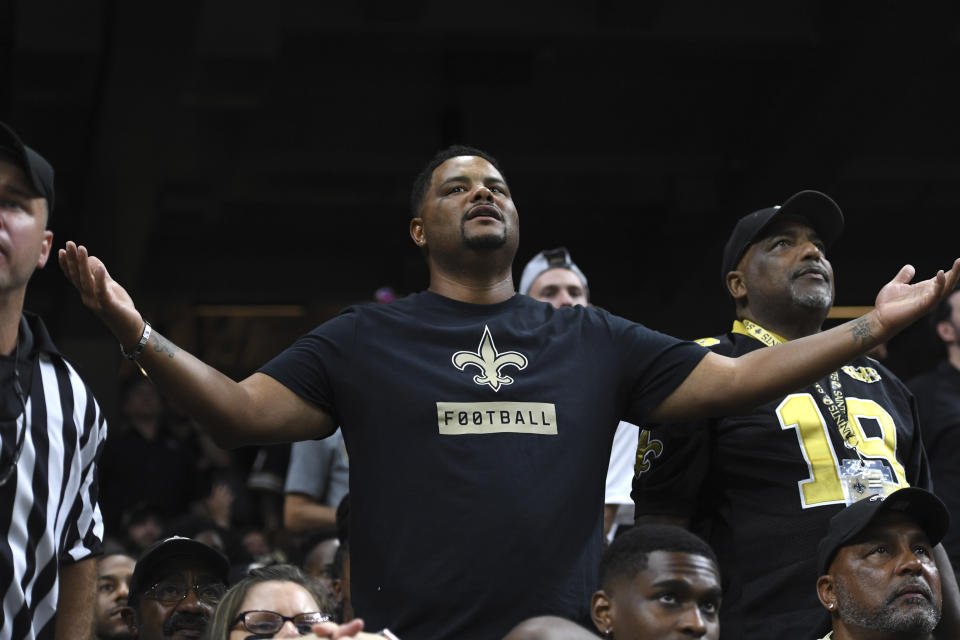 New Orleans Saints fans had another reason to boo officials on Monday night. (AP)