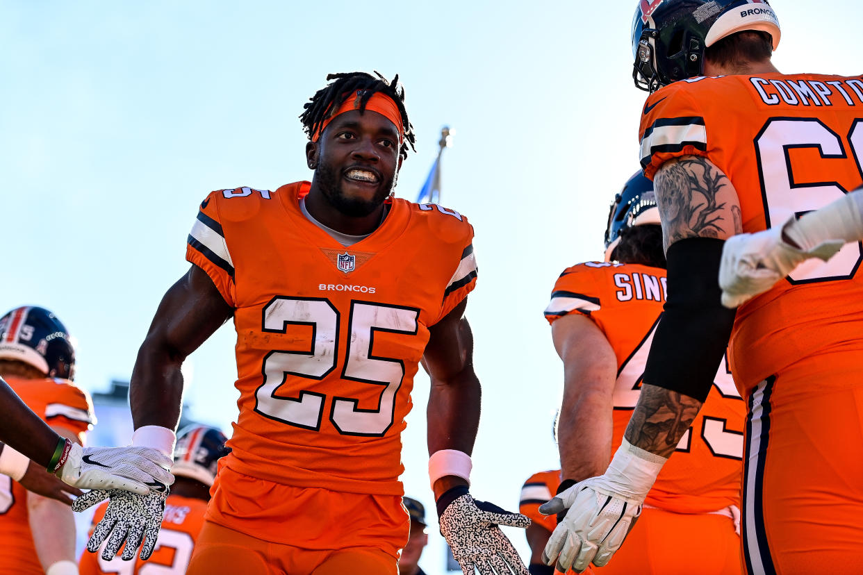 DENVER, COLORADO - NOVEMBER 20: Melvin Gordon III #25 of the Denver Broncos takes to the field prior to a game against the Las Vegas Raiders at Empower Field At Mile High on November 20, 2022 in Denver, Colorado. (Photo by Dustin Bradford/Getty Images)