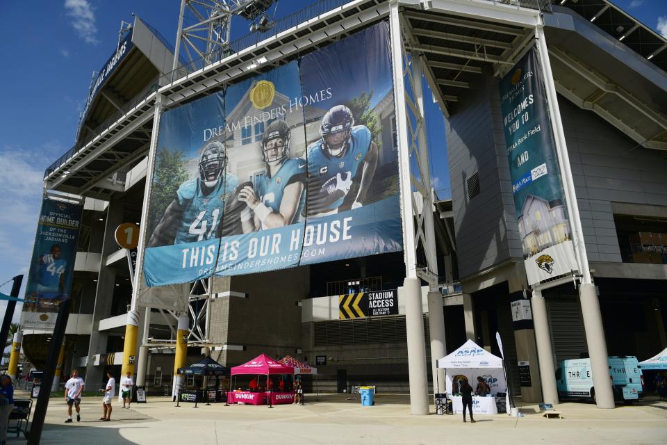 Fans trickle in between the Jacksonville Jaguars and the Cleveland Browns before a preseason NFL game Friday, Aug. 12, 2022 at TIAA Bank Field in Jacksonville. [Corey Perrine/Florida Times-Union]