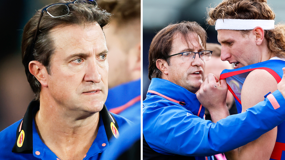 Luke Beveridge speaks to his players.