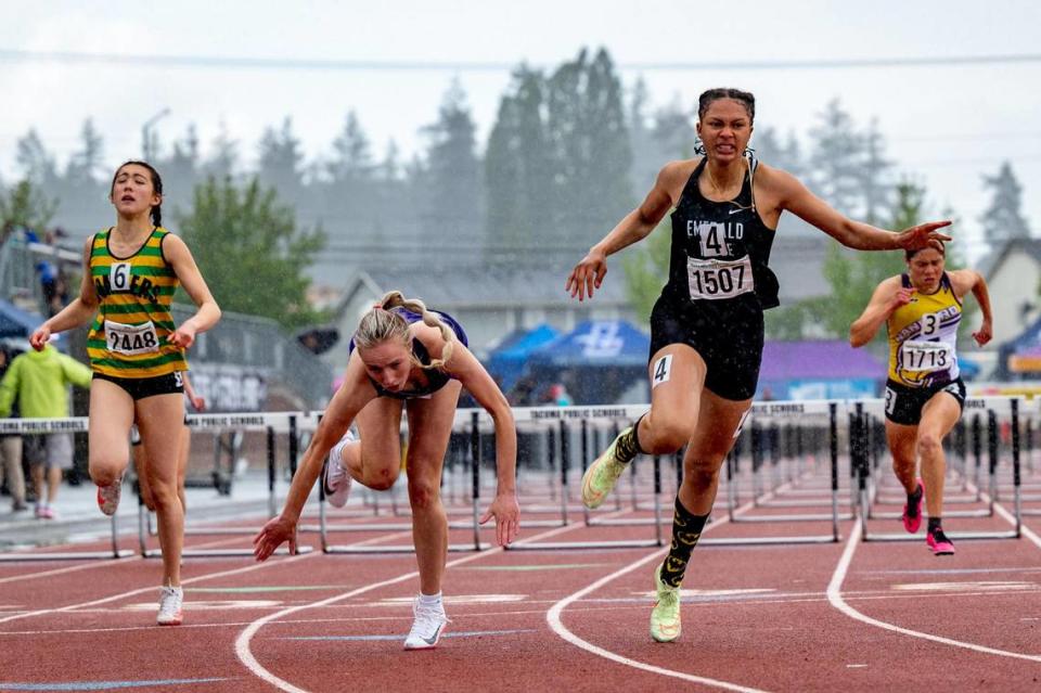 Emerald Ridge freshman JaiCieonna Gero-Holt wins her second state champ of the day in the Girls 4A 100m Hurdles during the WIAA State Track & Field Championship at Mount Tahoma High School on Friday May 27, 2022.