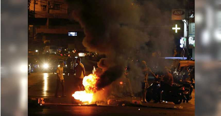 黎巴嫩爆發反政府示威活動。（圖／達志／美聯社）