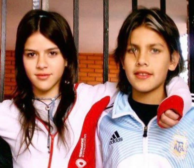 Camila y Paredes, 2