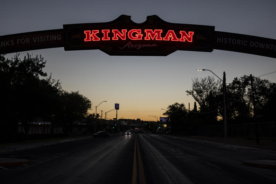 Image: Kingman sign (Joe Buglewicz / for NBC News)