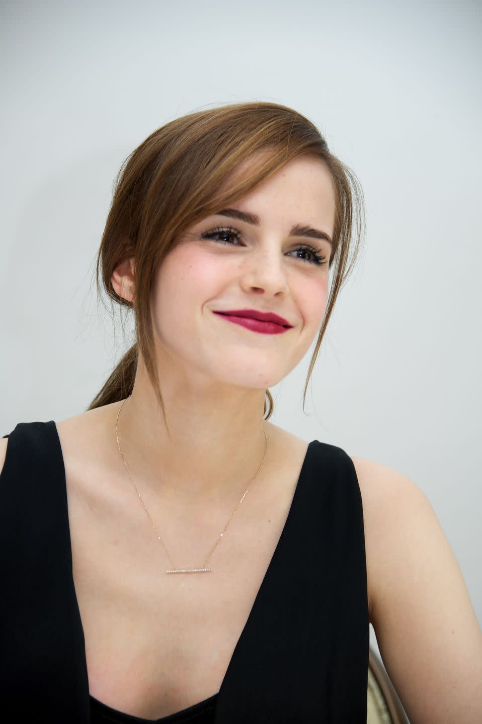 Side fringe hairstyles: Emma Watson