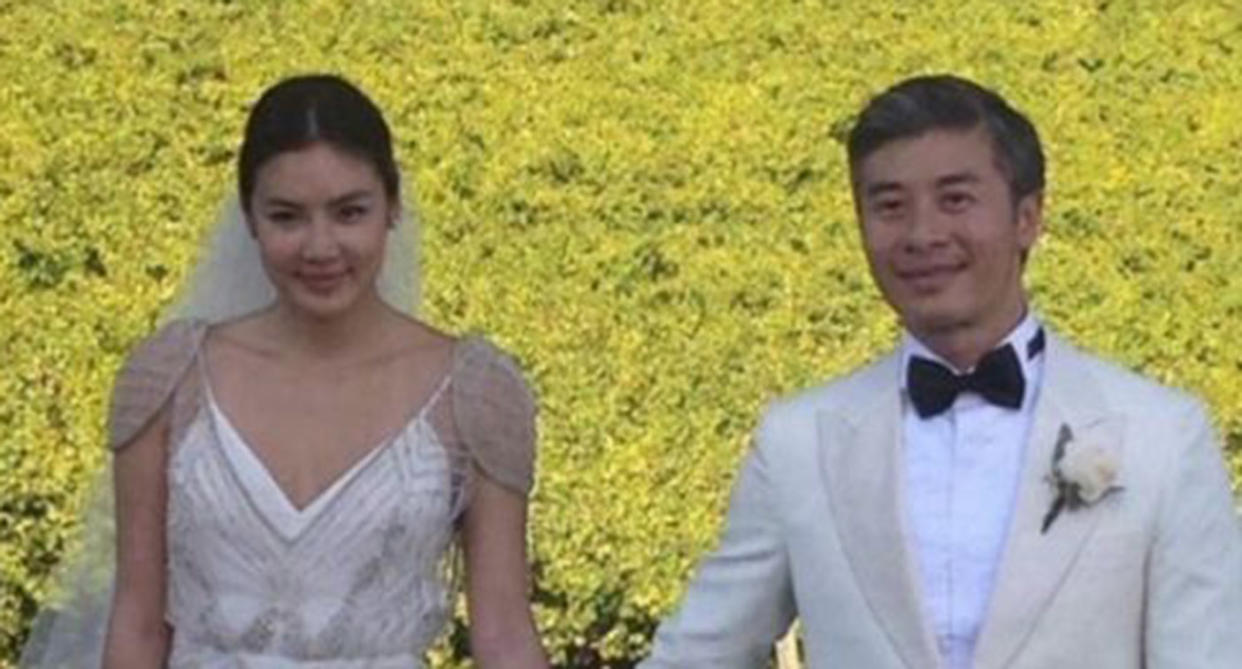 Leon Lai’s ex-wife Gaile Lok married businessman Ian Chu on Sunday. (Photo: Entpaparazzi/Weibo )