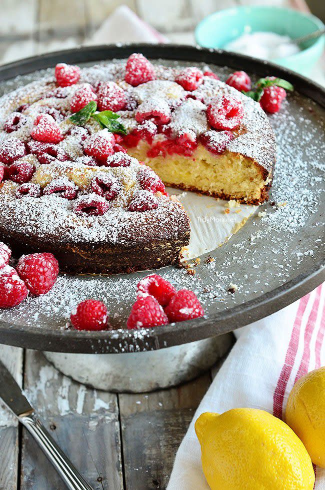 Lemon Raspberry Coffee Cake