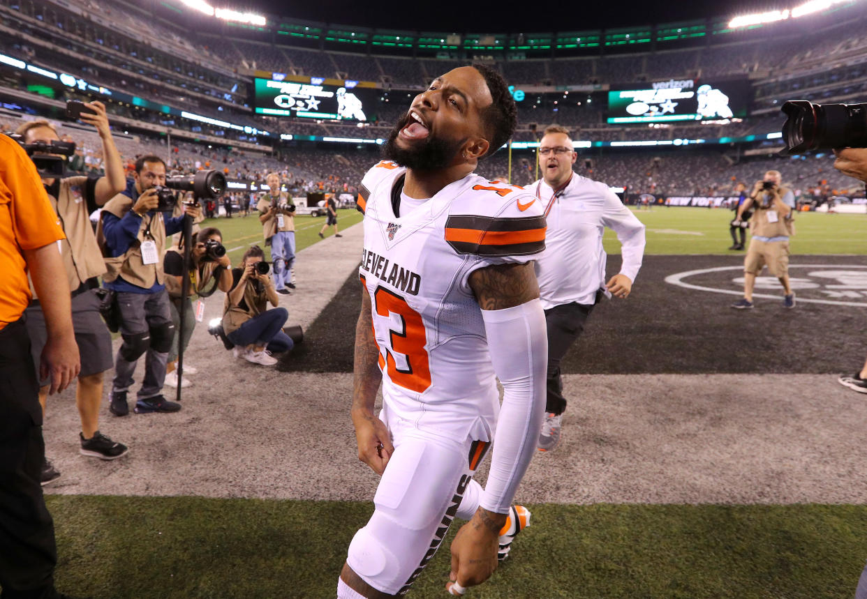 EAST RUTHERFORD, NEW JERSEY - SEPTEMBER 16: Odell Beckham #13 of the Cleveland Browns runs off the field after defeating the New York Jets at MetLife Stadium on September 16, 2019 in East Rutherford, New Jersey. The Browns defeated the Jets 23-3. (Photo by Mike Lawrie/Getty Images)