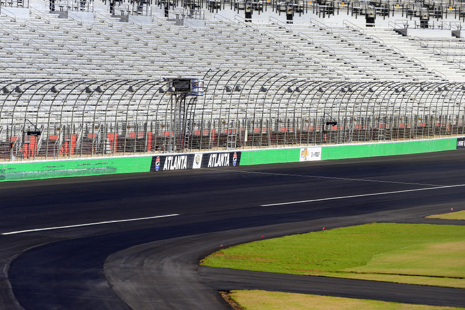 ATLANTA, GA - JANUARY 06:  A view of the fresh asphalt on the frontstretch during the NASCAR Cup Series Goodyear Tire Testing at the revamped Atlanta Motor Speedway on January 6, 2022 in Hampton, Georgia.  (Photo by David J. Griffin/Icon Sportswire via Getty Images)