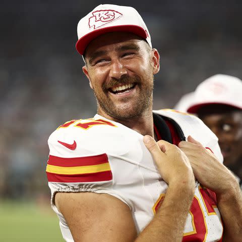 <p>Kevin Sabitus/Getty</p> Travis Kelce