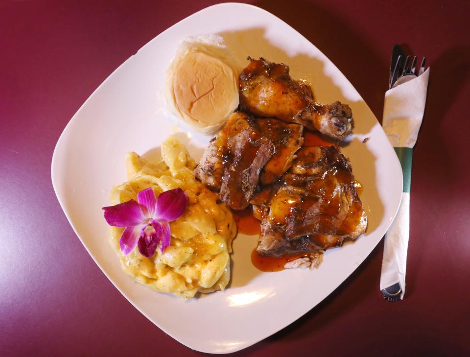 Jerk chicken with Baked Mac at the new ZOKE.