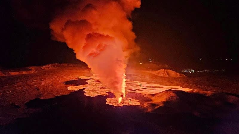 A volcano erupts on Reykjanes Peninsula