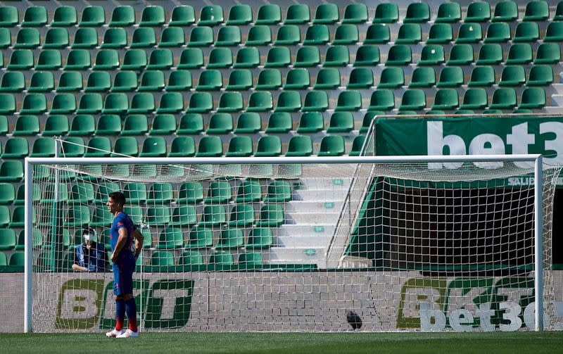 La Liga Santander - Elche v Atletico Madrid