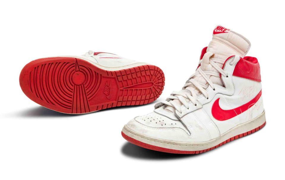 Nike Air Ship White/Red