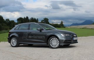 2016 Audi A3 e-tron - First Drive