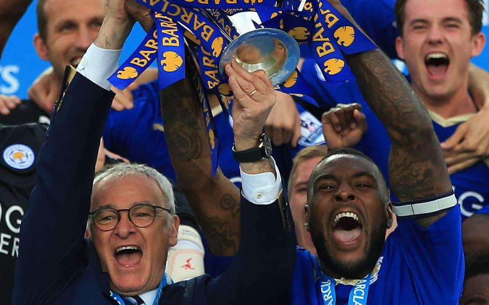 Wes Morgan (R) and Claudio Ranieri (L) -