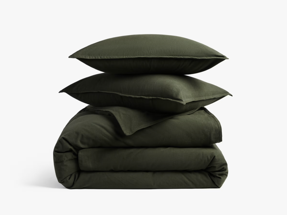 <p><a href="https://go.redirectingat.com?id=74968X1596630&url=https%3A%2F%2Fwww.parachutehome.com%2Fproducts%2Forganic-corduroy-duvet-cover-set&sref=https%3A%2F%2Fwww.goodhousekeeping.com%2Flife%2Fmoney%2Fa60307852%2Fparachute-warehouse-sale%2F" rel="nofollow noopener" target="_blank" data-ylk="slk:Shop Now;elm:context_link;itc:0;sec:content-canvas" class="link ">Shop Now</a></p><p>Organic Corduroy Duvet Cover Set</p><p>parachutehome.com</p><p>$231.00</p>