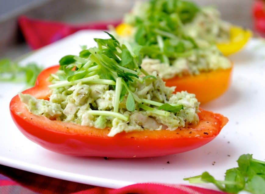 Avo-Chicken Salad Bell Pepper Boats from Nutritionist in the Kitch