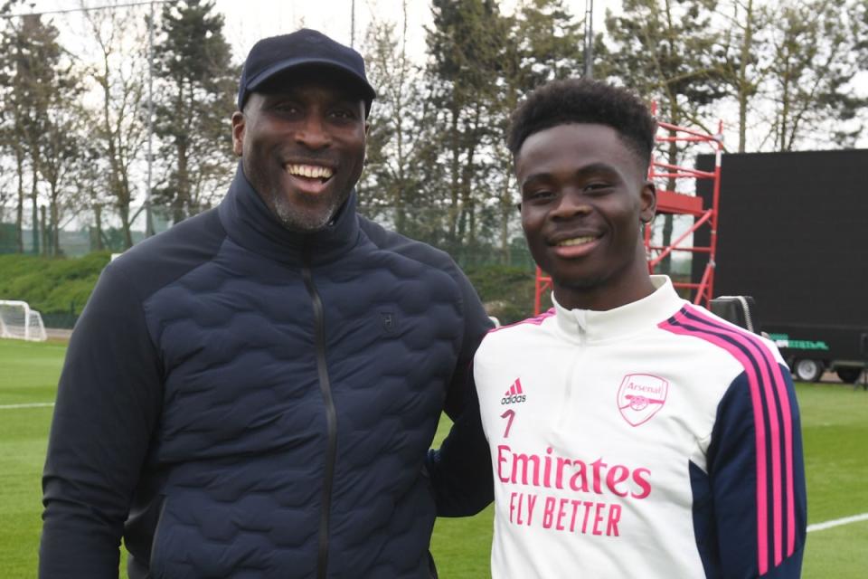 A legend returns: Sol Campbell pictured with Bukayo Saka at Arsenal training this week (Arsenal FC via Getty Images)