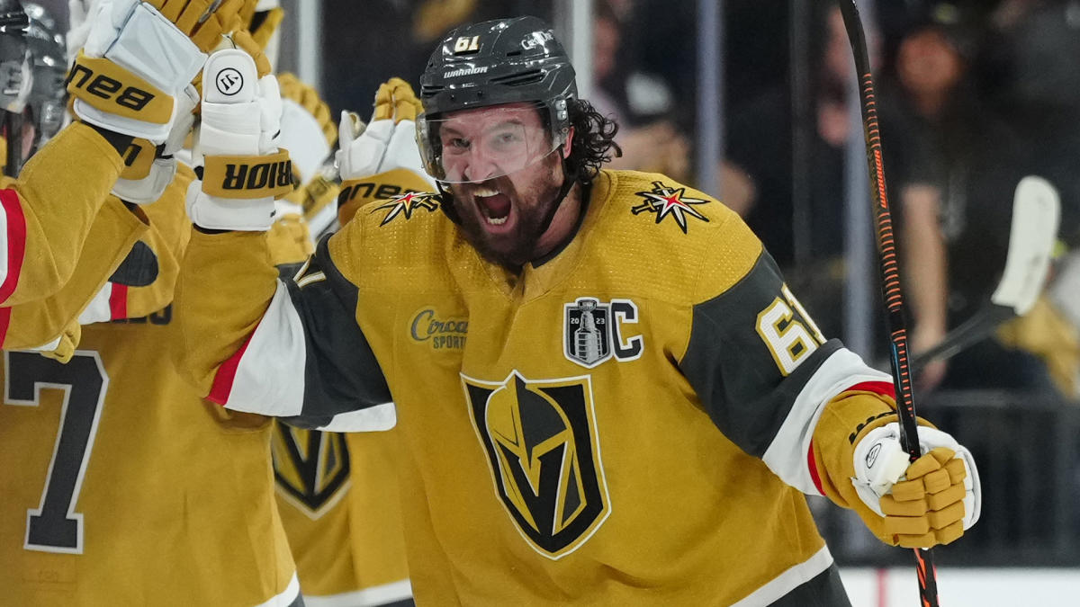 Vegas Golden Knights captain Mark Stone leaves game with upper body injury  - Daily Faceoff