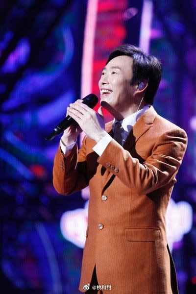 「小哥」費玉清在歌壇唱了40年，於2019年封麥退休。（圖／翻攝自微博）