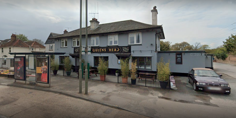The Queen's Head pub in Byfleet, which is directly on the M25 closure diversion route. (Google)