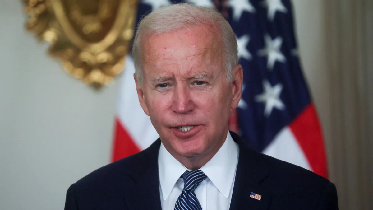 Biden announces $10K in student loan debt will be canceled for borrowers making ..