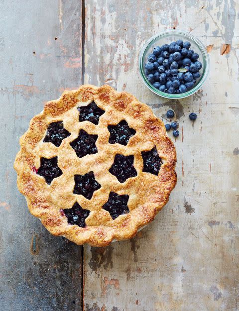 Cutaway Blueberry Pie