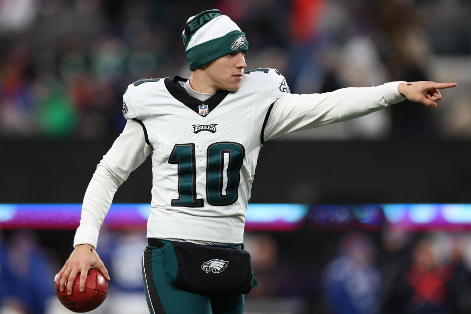 EAST RUTHERFORD, NEW JERSEY – JANUARY 07: Braden Mann #10 of the Philadelphia Eagles reacts prior to the game against the New York Giants at MetLife Stadium on January 07, 2024 in East Rutherford, New Jersey. (Photo by Elsa/Getty Images)