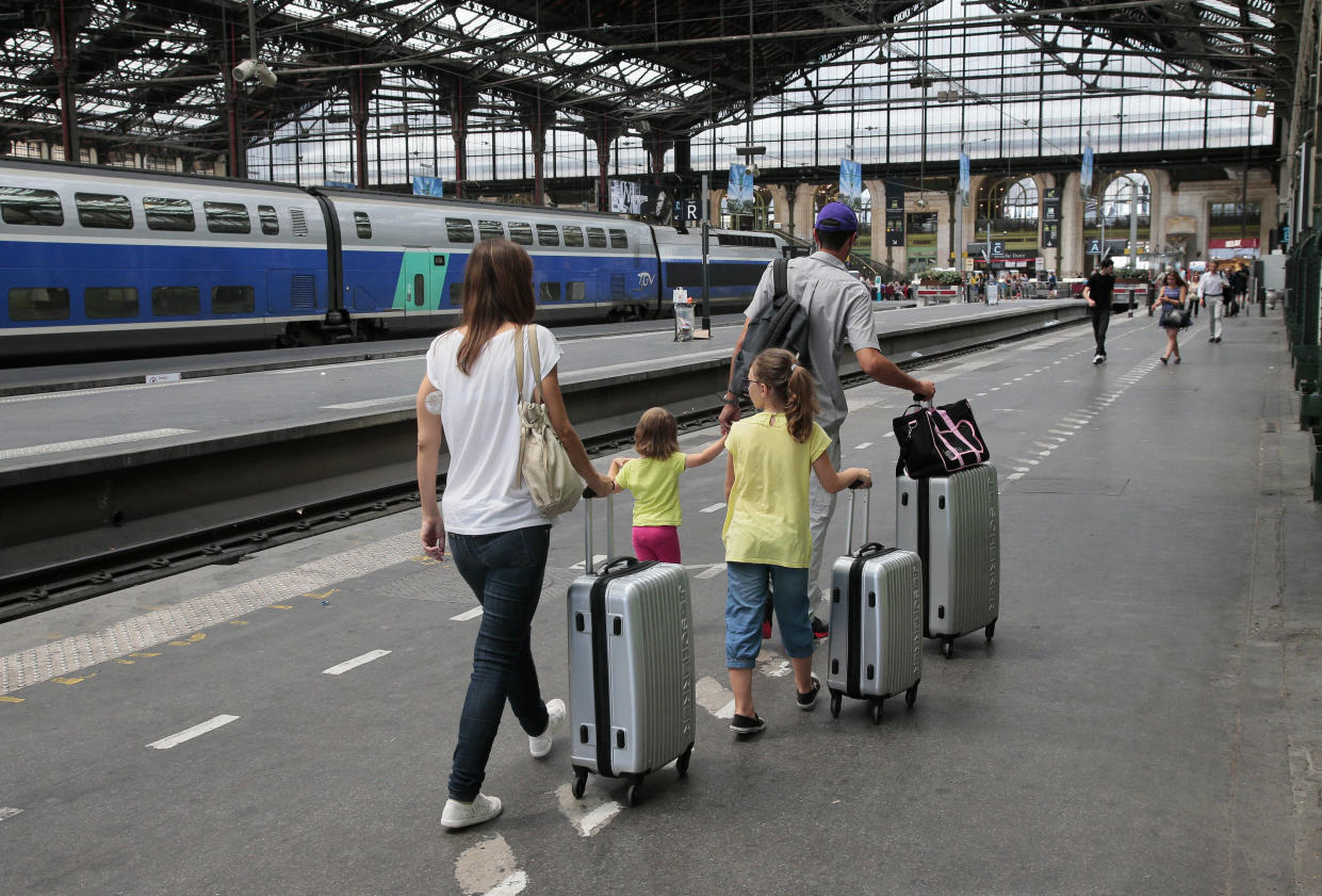 Il est impossible de réserver des billets de train au départ ou à l’arrivée de ces gares de Paris le 26 juillet. (Photo d’illustration à Gare de Lyon, à Paris)