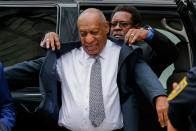 <p>Bill Cosby arrives on the fifth day of jury deliberations of his sexual assault trial at the Montgomery County Courthouse on June 16, 2017 in Norristown, Pa. (Photo: Eduardo Munoz Alvarez/AFP/Getty Images) </p>