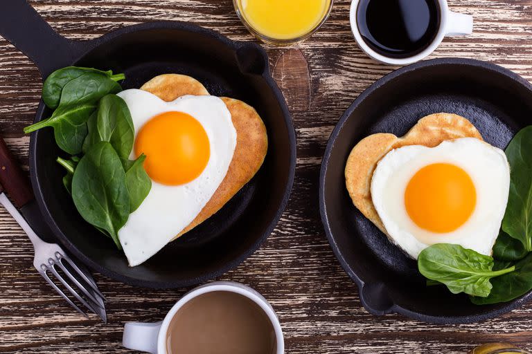 Moldes para darle forma a los huevos fritos