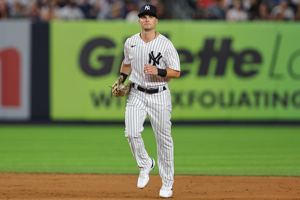 Andrew Benintendi Outfielder Welcome To New York Yankees Shirt