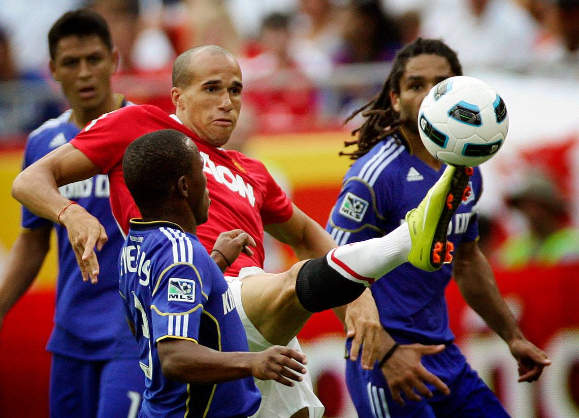 Manchester United’s Gabriel Obertan, at center, vies for the ball with Kansas City Wizards players during an international friendly at Arrowhead Stadium in 2010. KC Star file photo