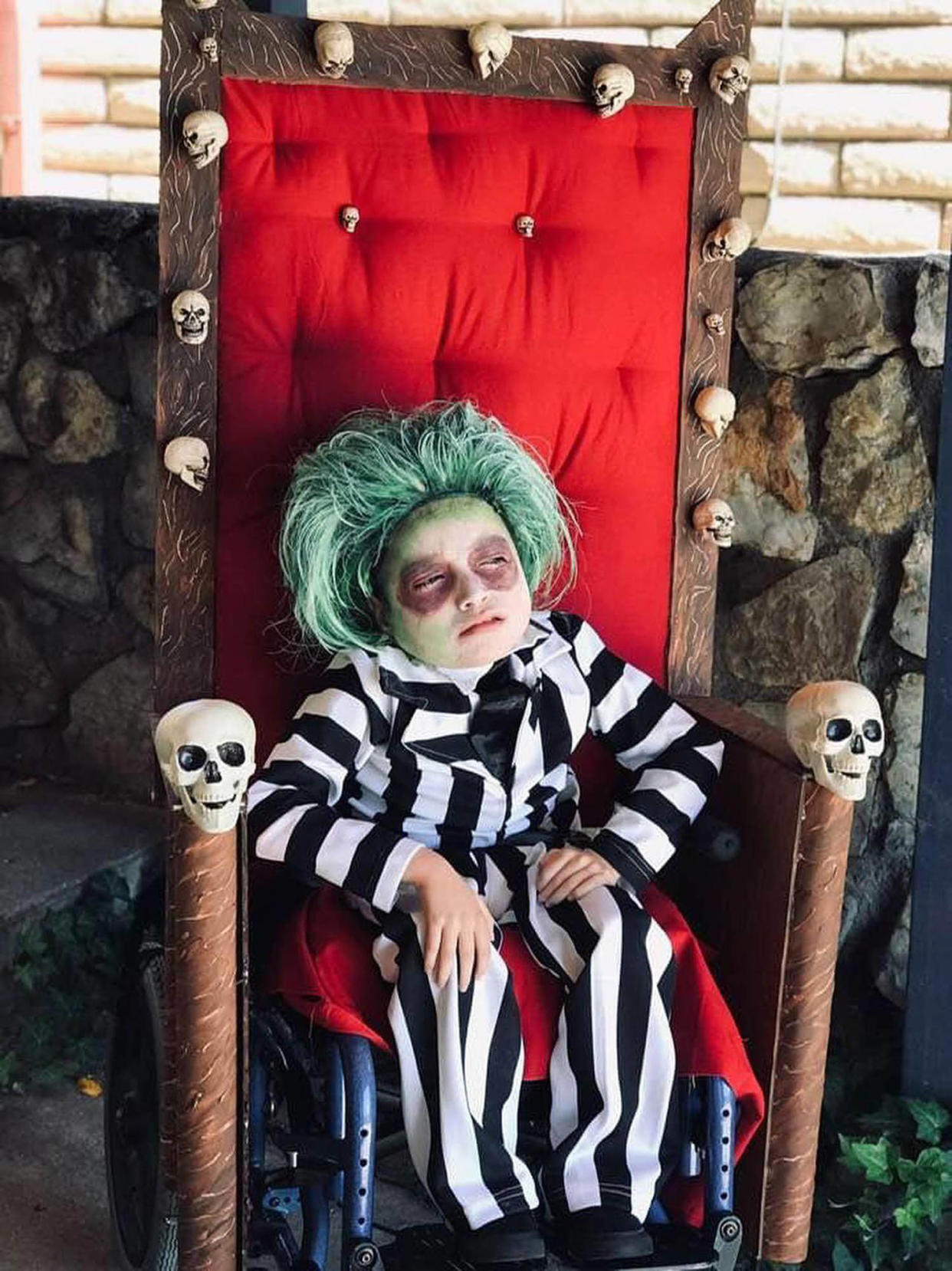 Wheelchair Halloween Costumes (Courtesy Amy Castanon)