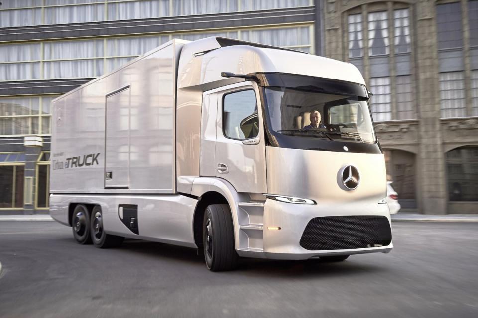 Daimler electric truck