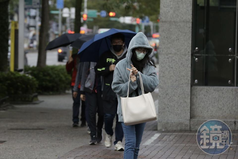 受大陸冷氣團影響，今年春節假期冷颼颼。（本刊資料照）