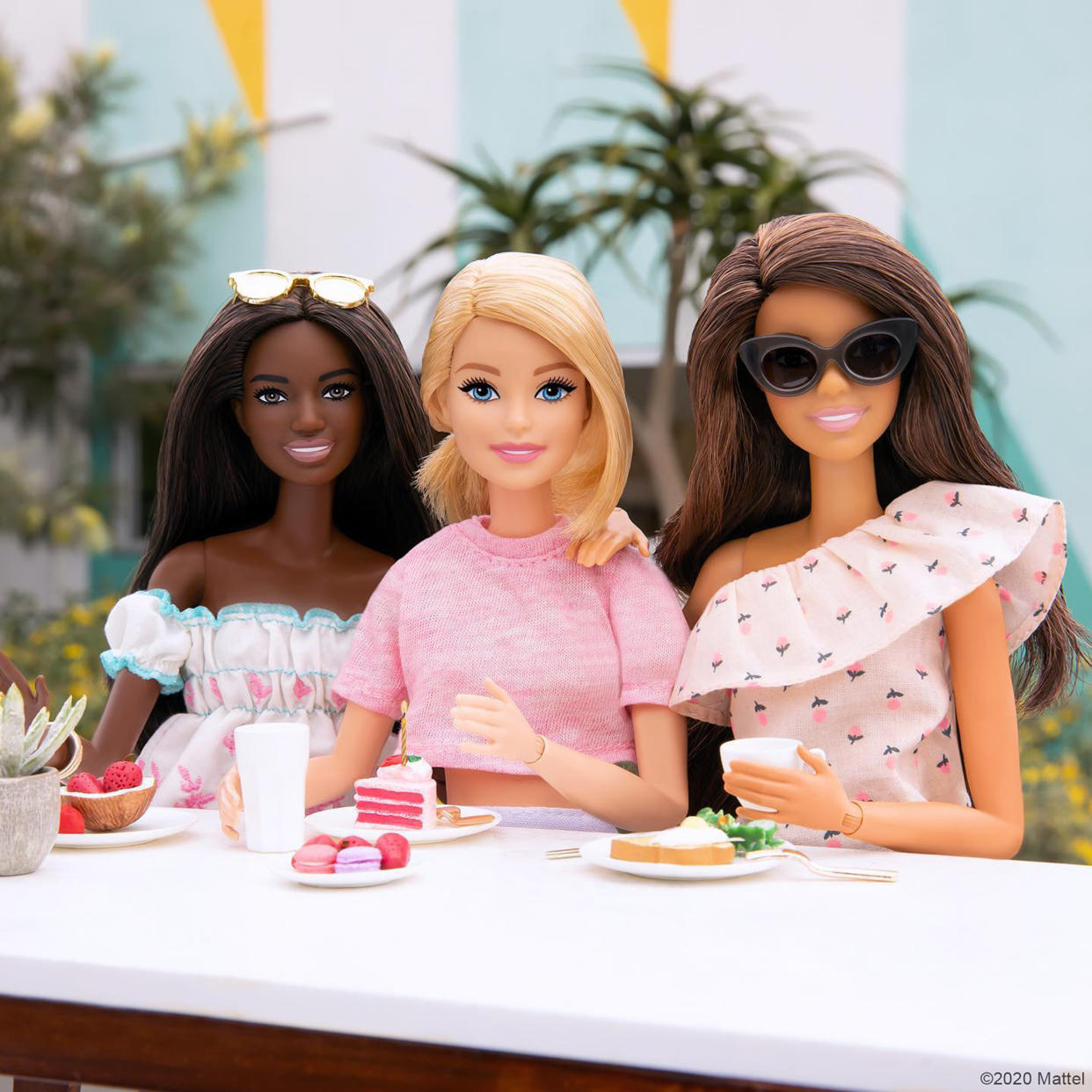 When the girls day makes it out of the groupchat. (@barbiecafeofficial via Instagram)