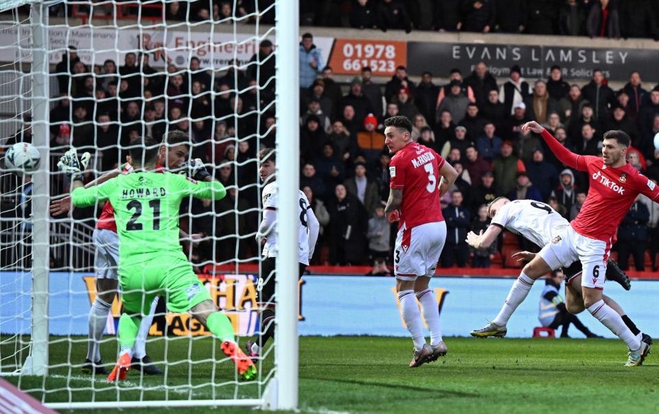 Oliver McBurnie's bulleted header had put Sheffield United ahead, but Wrexham had the lion's share of first-half threats - AFP/Oli Scarff