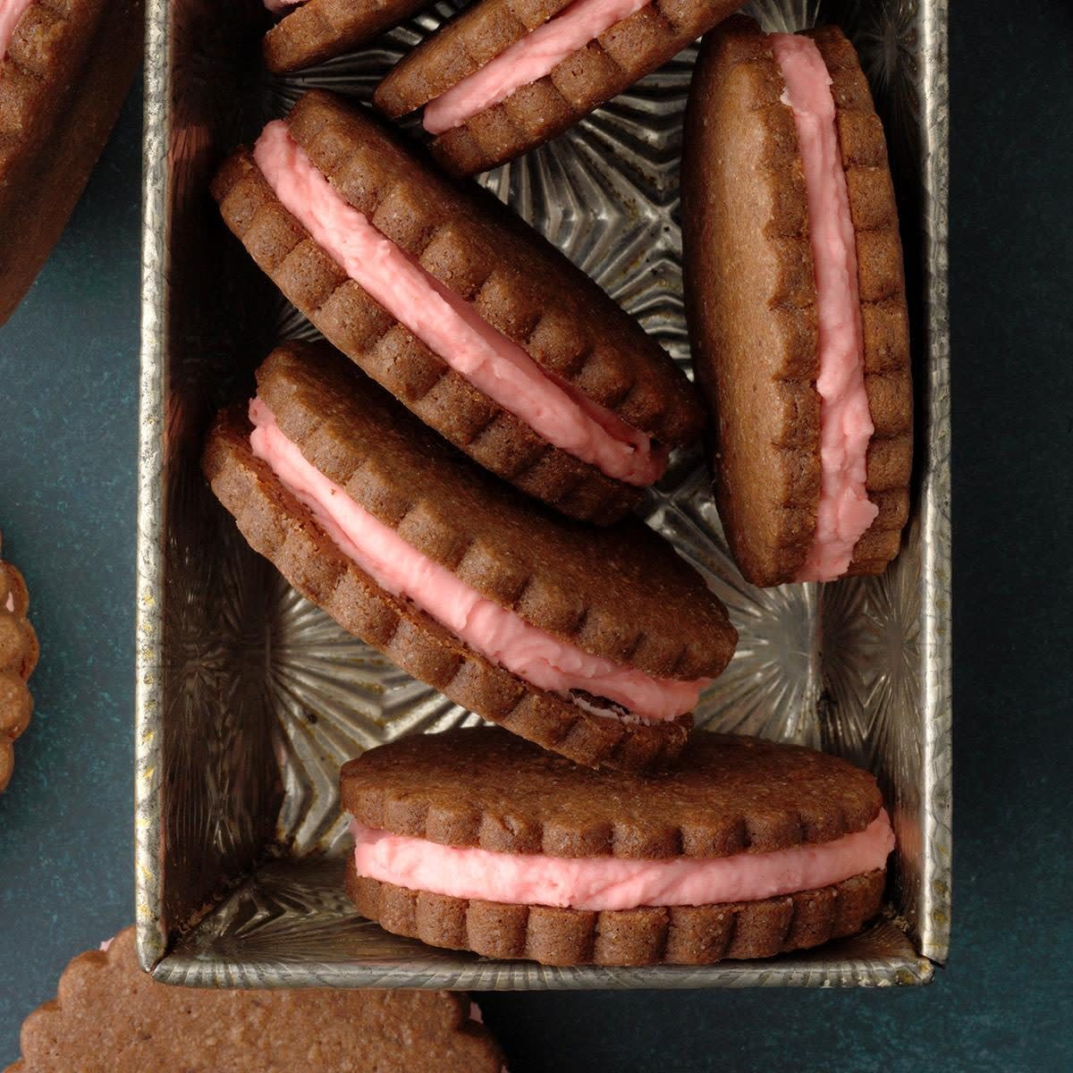 Peppermint Cream Sandwich Cookies