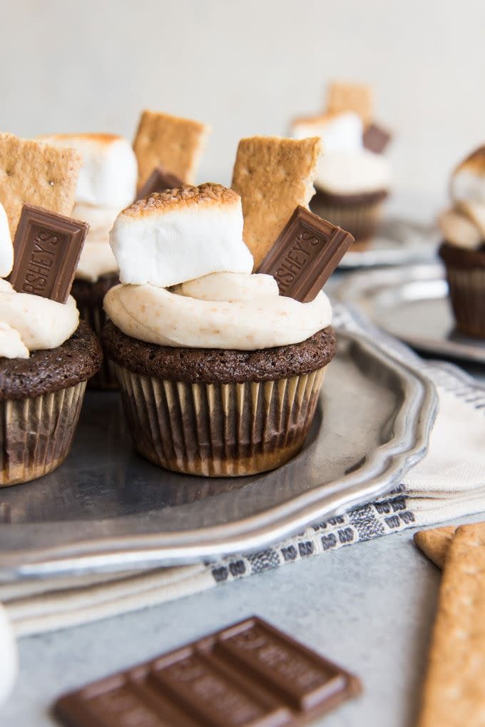 S'mores Cupcakes with Graham Cracker Frosting